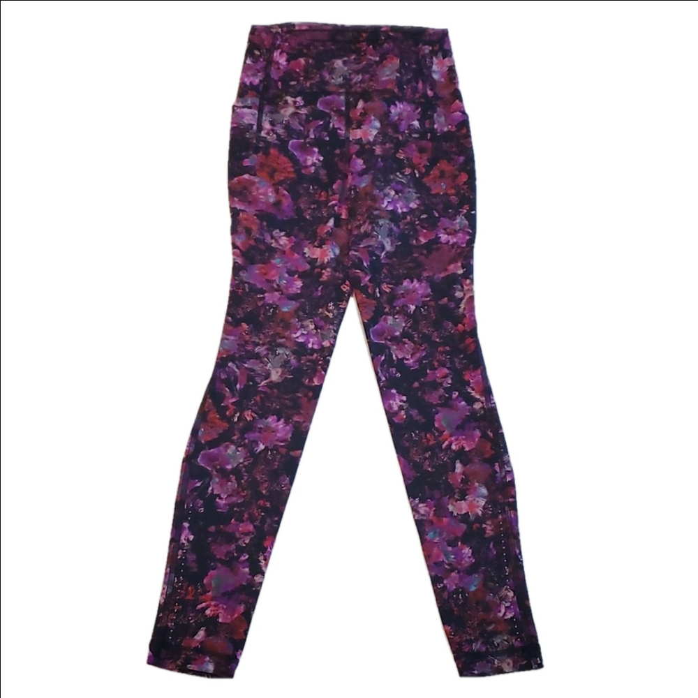#858 Lululemon leggings size 4 b416.